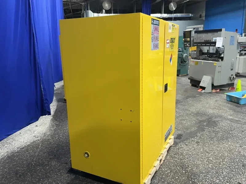 JUSTRITE 110 GAL FLAMMABLE STORAGE CABINET