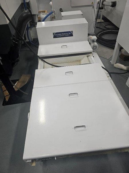 Studer Favorit CNC Cylindrical Grinder, 2021 – Low Hours, Fanuc Control, Tooling