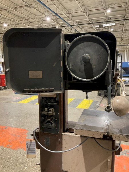 DOALL CONTOUR VERTICAL BANDSAW W/ JOB SELECTOR USED