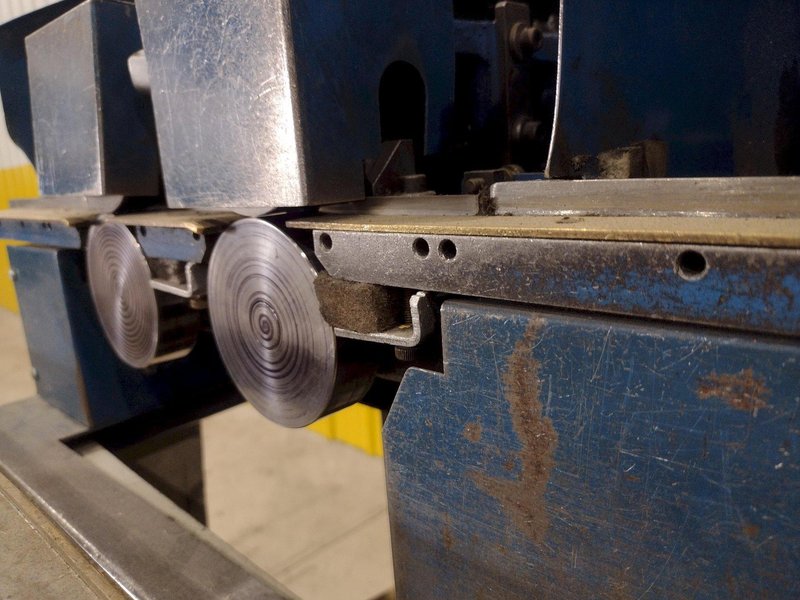 1/4&quot; FALLS PRODUCTS MODEL #131 D-BUR-R EDGER EDGE DEBUR: STOCK #20865