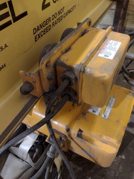 2 TON x 12&#039; GORBEL TENSION STAND JIB CRANE WITH 2 TON HARRINGTON HOIST &amp; POWER TROLLEY: STOCK #18873