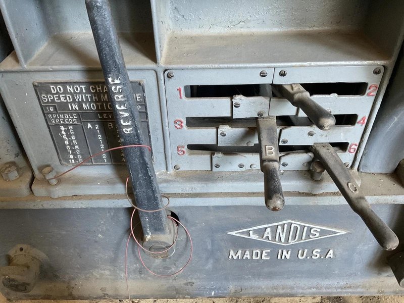 16" LANDIS MODEL 16 PIPE THREADER: YOBRO #25363