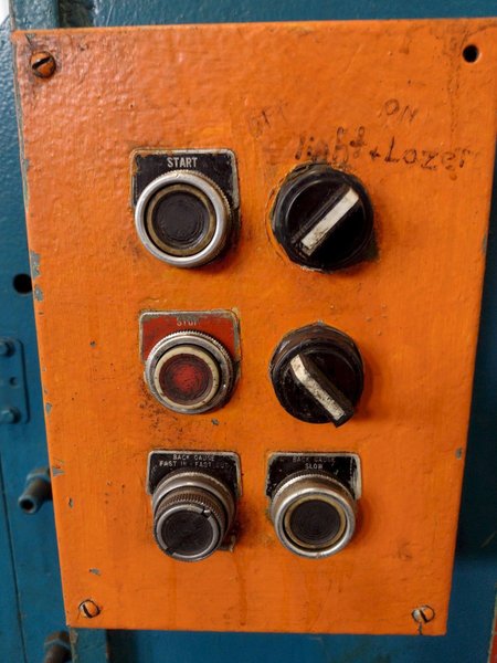 10' x 1/4" HTC MODEL 250-10A HYDRAULIC SHEAR: STOCK #19778