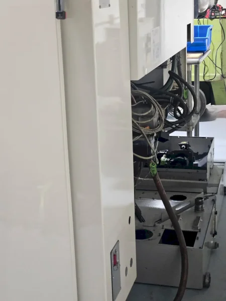 Okuma MC-V4020 CNC Vertical Machining Center – 4th Axis Mill