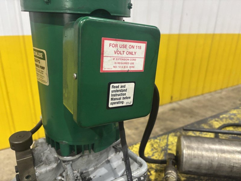 GREENLEE HYDRAULIC BENDER W/ TABLE: YOBRO #23994