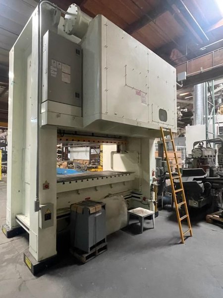 Aida NS2-3000(2) 3000 kN Straight Side Press, 2020-Heavy-Duty Stamping Press