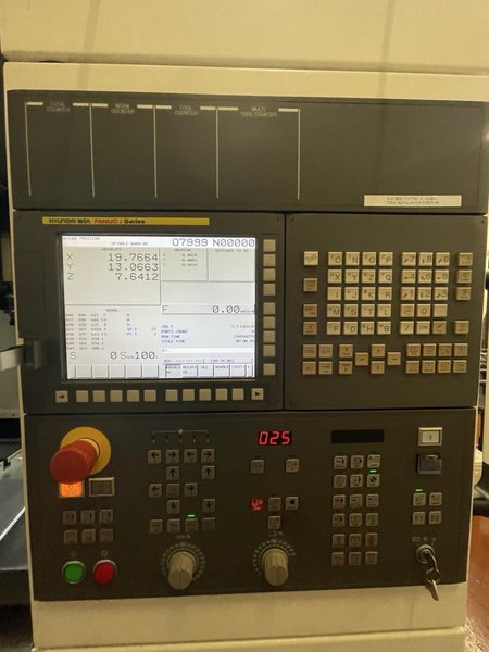 Hyundai WIA F400 VMC, 2017 – TSC, High Pressure Coolant, Rigid Tapping