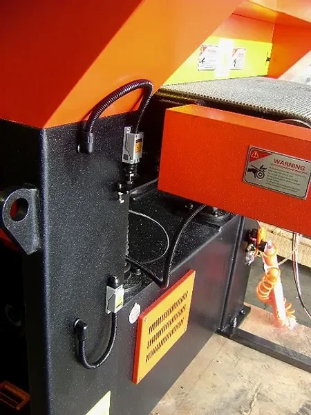 NEW 25" x 60" GMC MODEL FP-2560 WIDE BELT SANDING MACHINE