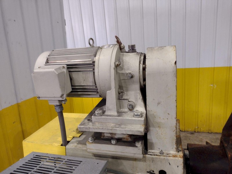 8,000 LBS X 18" CWP MODEL 4RM-18 POWERED UNCOILER COIL REEL: YOBRO #24958