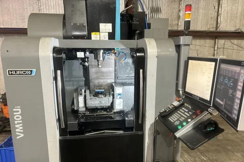 Hurco VM-10Ui 5 Axis UMC, 2020 – WinMax CNC Control, Coolant Thru Spindle