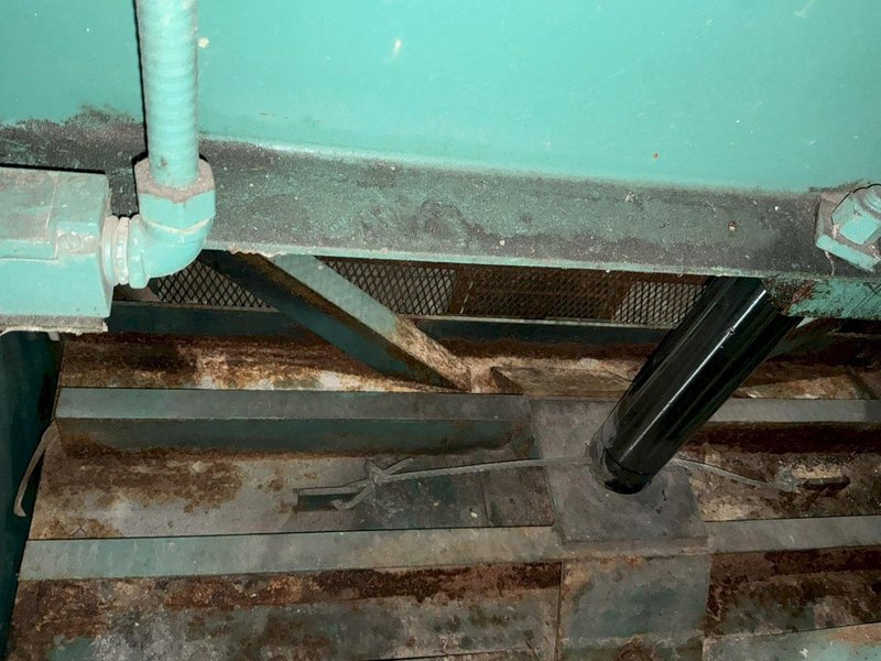 SELCO MODEL V5-HD VERTICAL HYDRAULIC BALER: YOBRO #24583