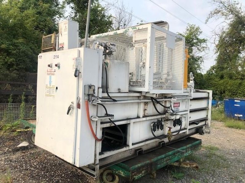 MAREN 423 LEGACY SERIES CLOSED DOOR BALER STOCK #2813