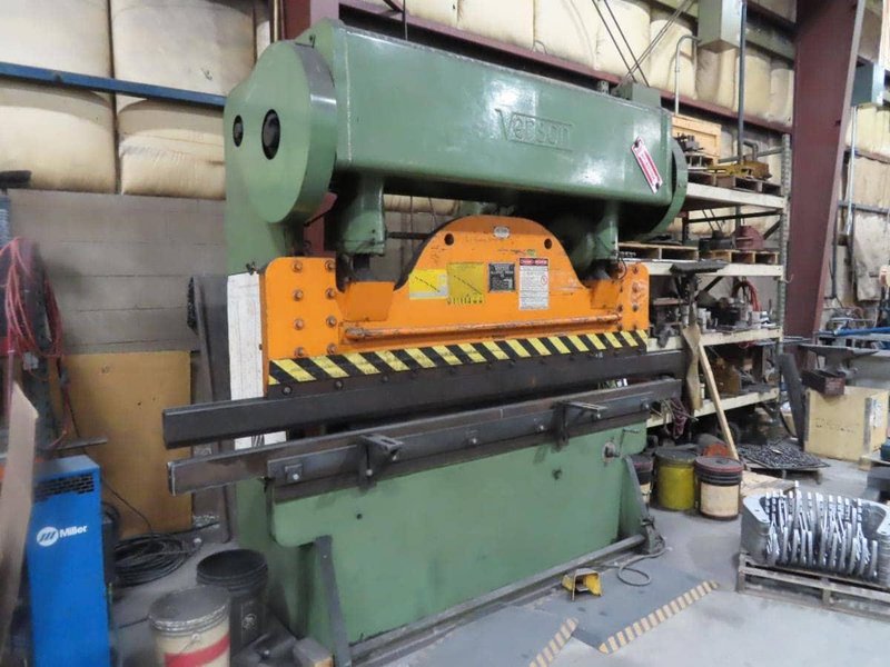 90 Ton x 10′ Verson 306-90 Mechanical Press Brake – Great condition