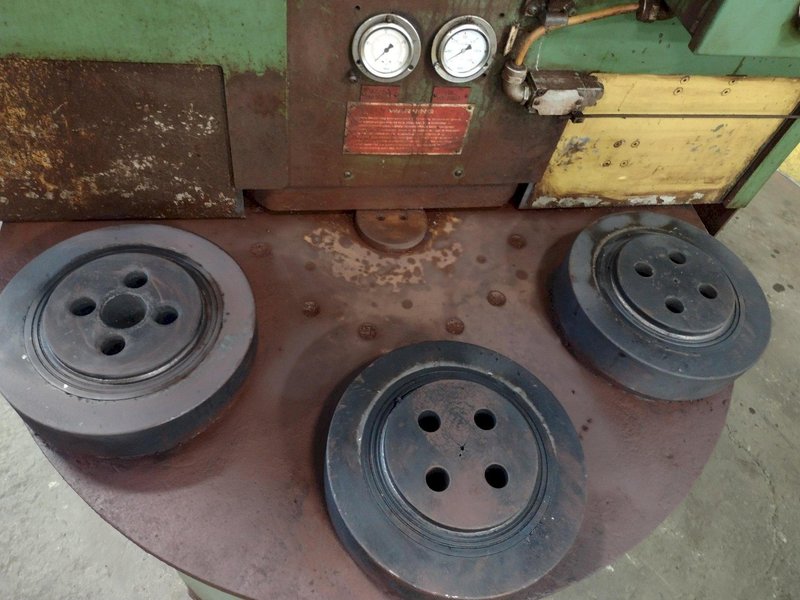 7 STATION BOSCH SURFTRAN THERMAL DEBURRING MACHINE: STOCK #17291