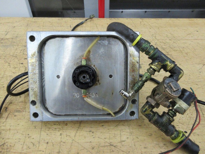 Used Haas VF Series 40 Taper TRP Assembly #30-0178