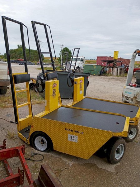 1 - PREOWNED 2015 PACK MULE SC-775-6CA Maintenance Cart - Durable Material Handling Solution
