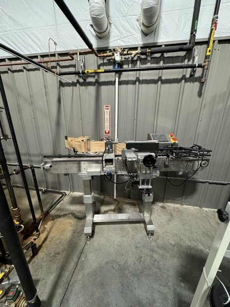 Pack Leader PL-501 Wrap Around Automatic Labeler, 2023