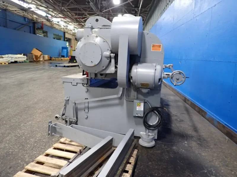 CINCINNATI 125" OPENING SHEAR  -  1410