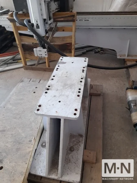 SHINI MODEL ST3 1500 3000 ROBOT  MFG 2016