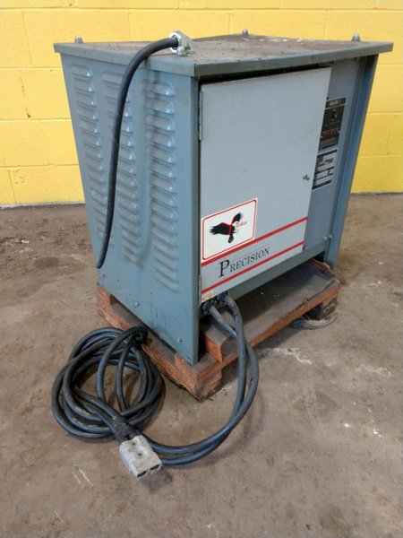 24 VOLT DC PRECISION ELECTRIC BATTERY CHARGER: STOCK 11926