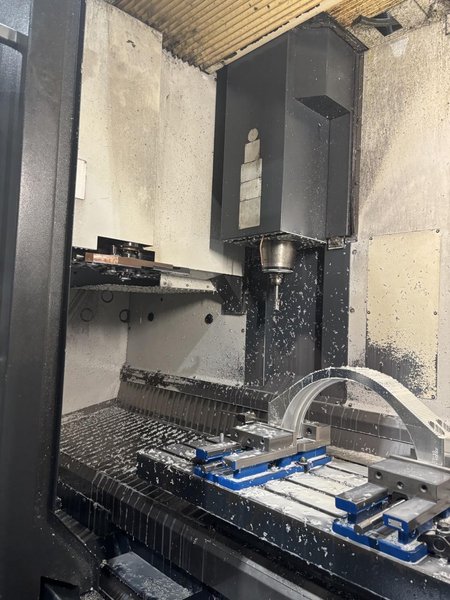 DMG Mori Seiki DuraVertical 1035 eco CNC VMC, 2012 – Through Spindle Coolant, 4th Axis Ready