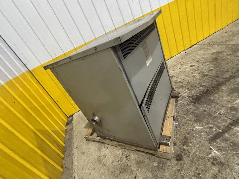 220 KVA REX 460 DELTA &lt;-&gt; 460Y/266 ELECTRICAL 3 PHASE TRANSFORMER: YOBRO #24110