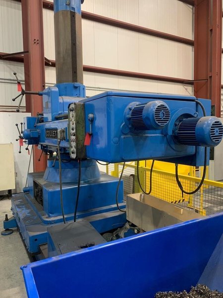 COLLET PORTABLE DRILL, MODEL BUV2000, MORSE 5 TAPER, DRILLING HEAD CAN BE ROTATED, SWIVELLED, AND TRAVERSED