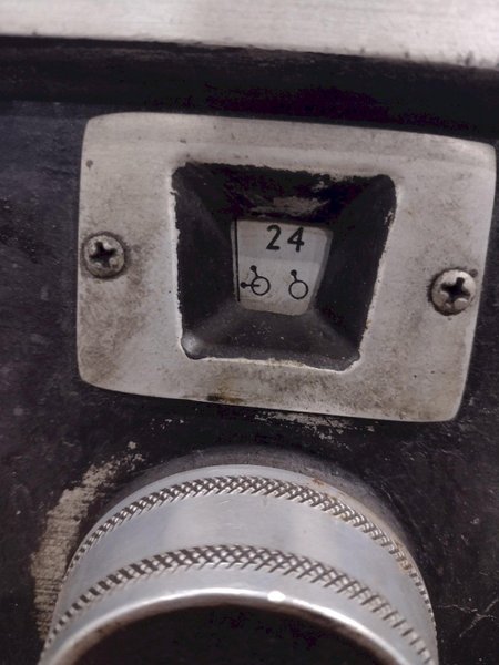 20" X 54" LODGE &amp; SHIPLEY TOOLROOM ENGINE LATHE: YOBRO #24978