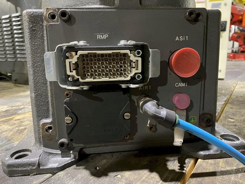 FANUC – M-20iA w/ R-30iB Controls USED