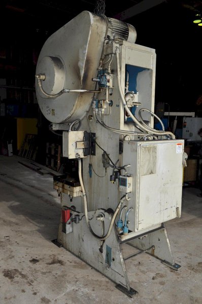 60 Ton Niagara OBI Press