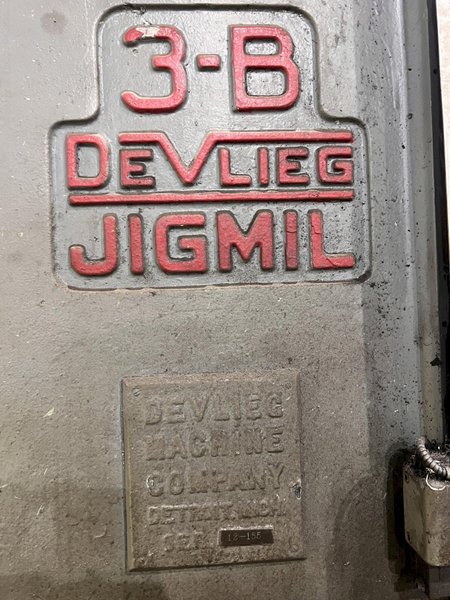 #3B DEVLIEG MODEL #3B-48 SPIRAMATIC HORIZONTAL SPINDLE TABLE JIG MILL: STOCK #22358