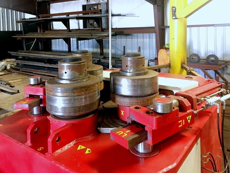 Davi 3218 6″ x 6″ x 5/8″ Angle Roll (2016)