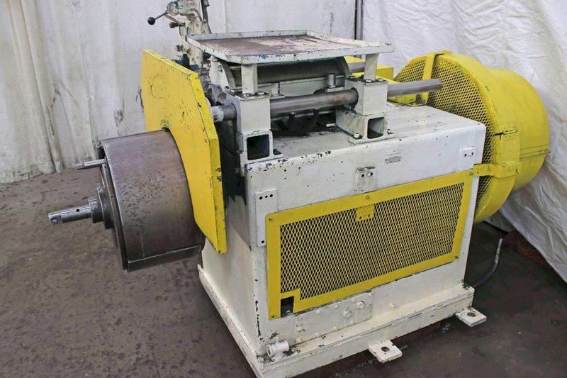 6&quot; x 10&quot; FENN 2 HIGH ROLLING MILL USED FOR CLADDING (14074)