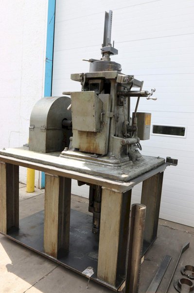 3&#039; X 24&#039; MITTS &amp; MERRILL MODEL #5 KEYSEATER: STOCK #70537