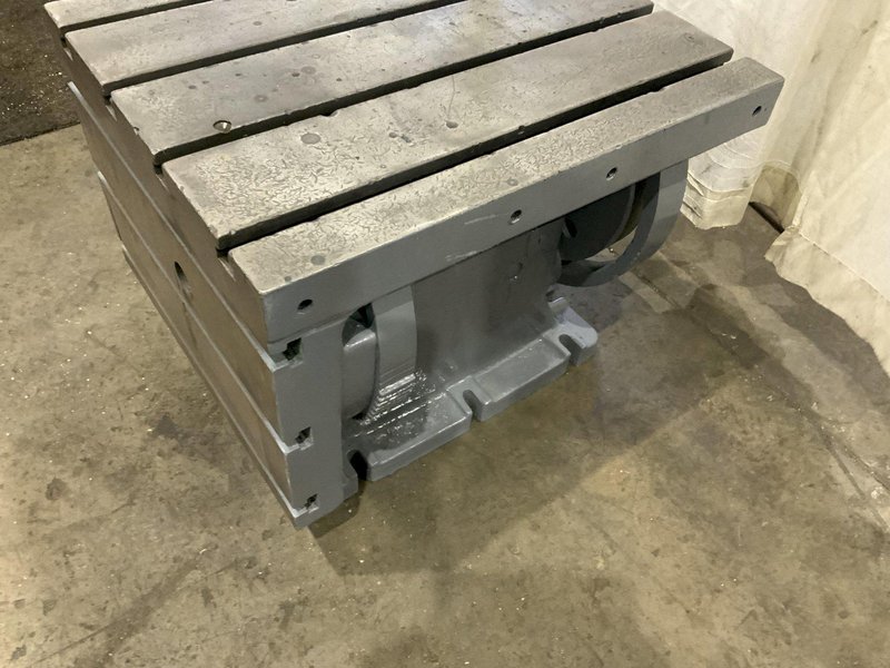 30" X 24" X 24" CARLTON UNIVERSAL DRILL TABLE: STOCK #81014