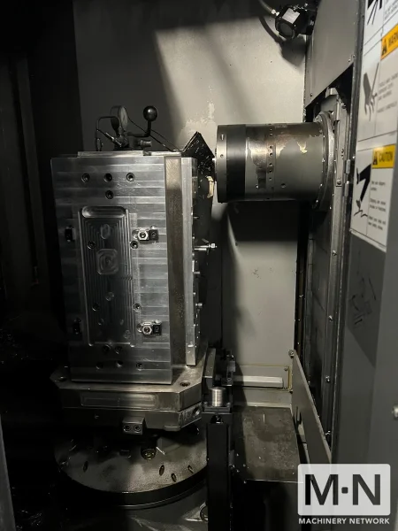 Toyoda FH400J CNC Horizontal Machining Center, 2012