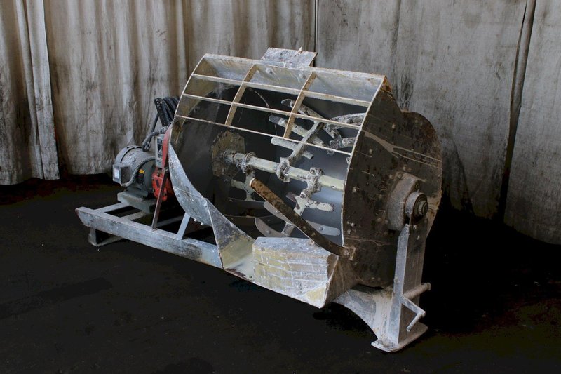 ELECTRIC MORTAR MIXER: STOCK #76177