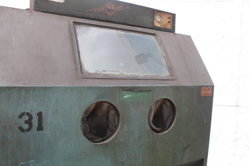 BLAST IT ALL MODEL #4837 ABRASIVE BLASTING CABINET: STOCK #72067