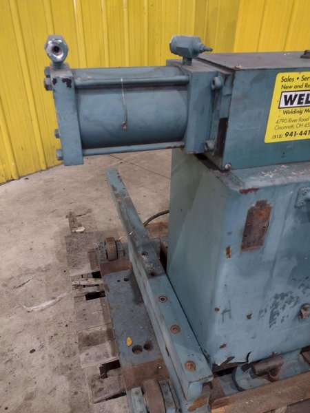 JETLINE ROLL TAILSTOCK WELDING POSITIONER: YOBRO #23967