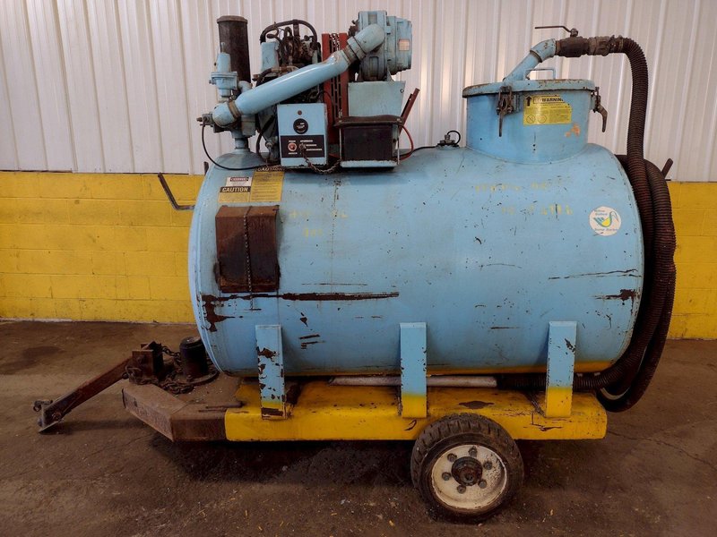 200 GALLON YELLOW BELLIED KOHLER GAS POWERED ROLLING HYDRAULIC OIL VACUUM SUMP SUCKER CART: STOCK #16072