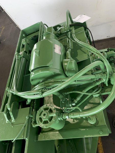 10' X 1/4" HTC MODEL 250-10A HYDRAULIC POWER SQUARING SHEAR. STOCK # 0684224.