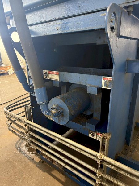 30&quot; X 48&quot; X 72&quot; AMERICAN PAC40297T20 AUTO-TIE BALER SYSTEM. STOCK # 0671025