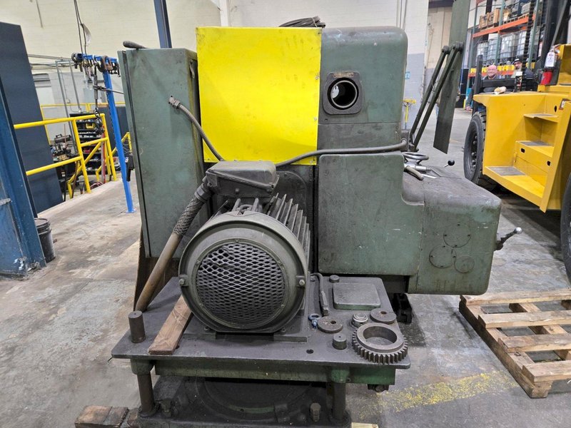 40" X 240" MONARCH ENGINE LATHE: YOBRO #24974