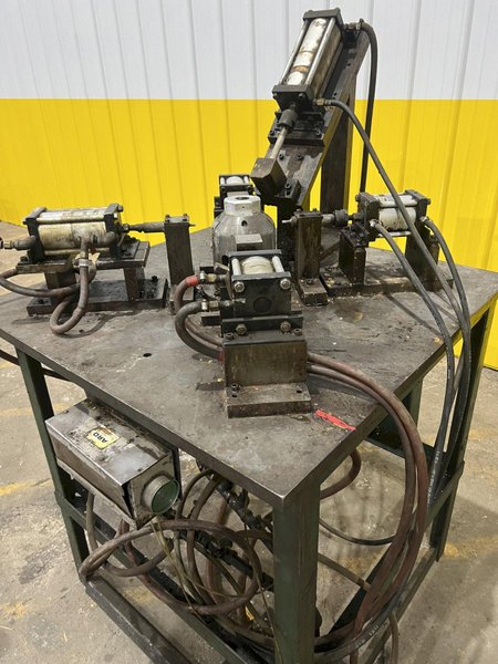 5 SPINDLE PNEUMATIC DRILL MACHINE: STOCK #19907