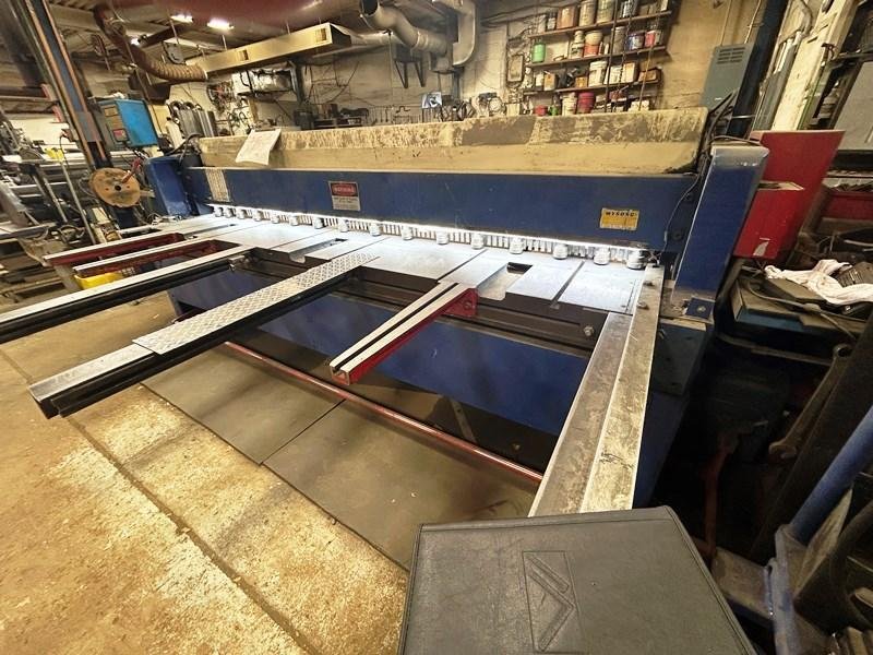 10GA. X 10' WYSONG MODEL 1010-RD MECHANICAL SHEAR