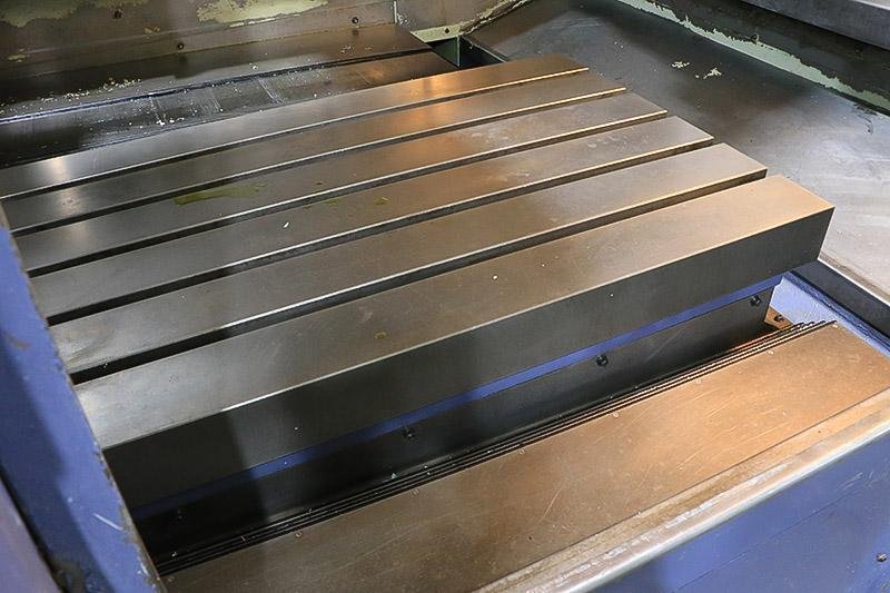 HWACHEON VERTICAL MACHINING CENTER MODEL:SIRIUS-UL