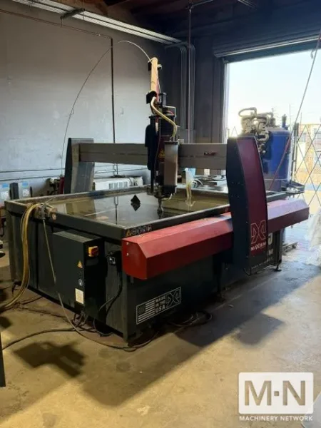 2018 MAXIEM 1515 CNC WATERJET