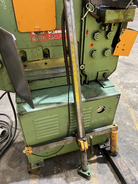 110 TON PEDDINGHAUS PEDDIWORKER MODEL #1050 HYDRAULIC IRONWORKER: STOCK #19922