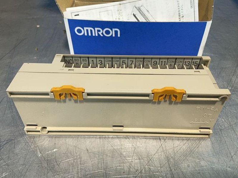 OMRON REMOTE TERMINAL   -  SRT1-ROC16