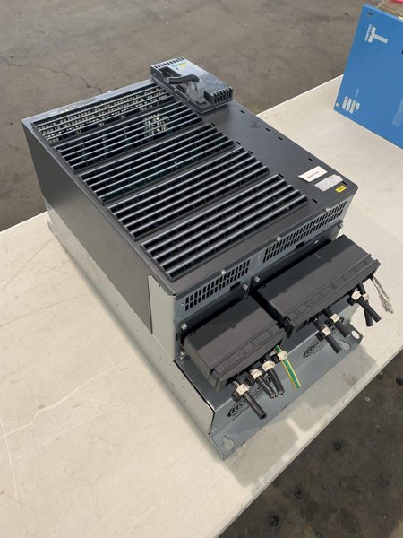 SIEMENS SINAMICS POWER MODULE. STOCK # 0152624